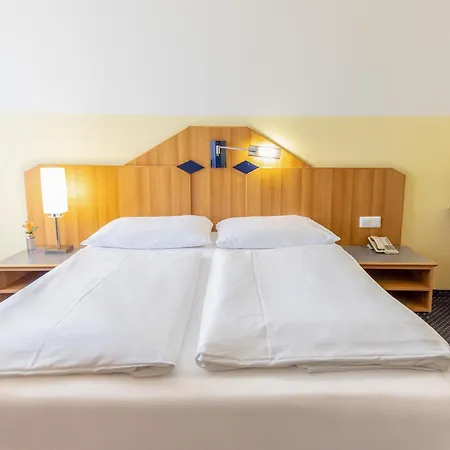 Отель Mercure Hotel Pforzheim 3*
