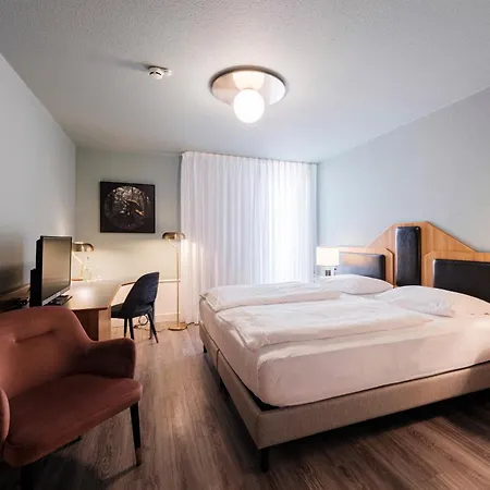Mercure Hotel Pforzheim 3*