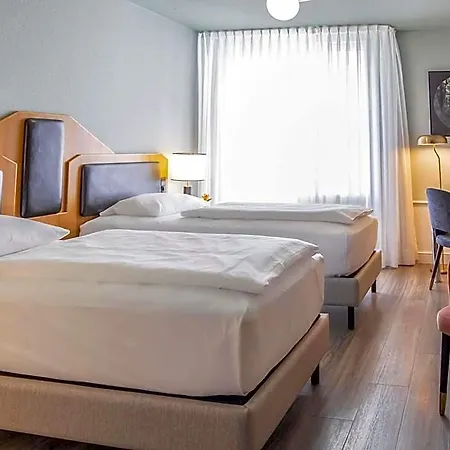 Отель Mercure 3*